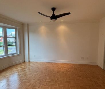 7 1/2 A LOUER TRIPLEX ,TRANQUILLE, ÉCLAIRÉS, - Photo 3