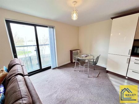 Apt 24 Titanic Walk, 13 Ballymacarrett Road, Belfast, BT4 1BT - Photo 2