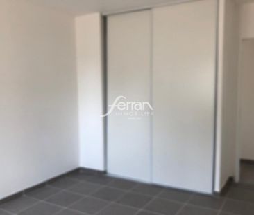 Location Maison 4 pièces 84m² SALERNES 83690 - Photo 6