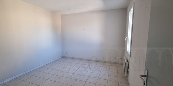 Location Appartement 2 pièces 36m² SUSSARGUES 34160 - Photo 3