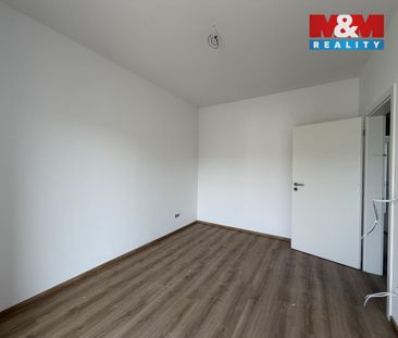 Pronájem bytu 1+kk a garsoniéry 38 m² - Photo 5