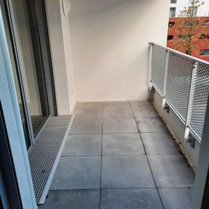 Location Appartement 3 pièces 73m² CHAMPS SUR MARNE 77420 - Photo 3