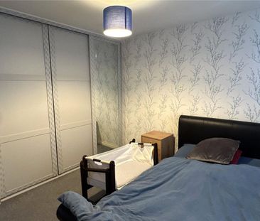 4 bedroom detached house to rent - Photo 5