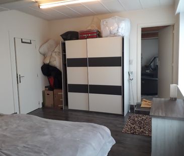 Ruime woning met 2 slaapkamers. - Photo 4