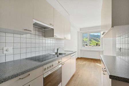 "2.5 Zimmer-Wohnung im Herzen von Siebnen!" - Foto 4