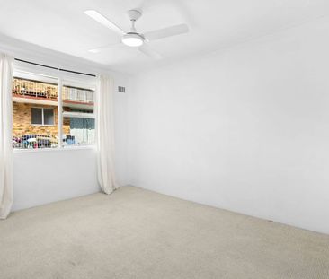 Sunny & Peaceful One-Bedroom Apartment – Walk to Newport Village an... - Photo 4