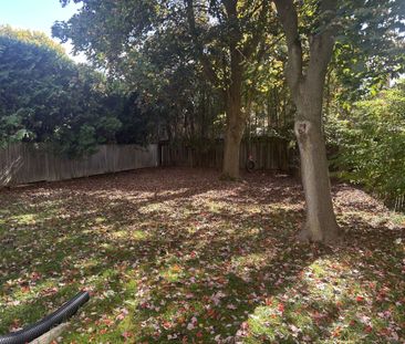 For Lease - 27 Gatineau Crescent, London South, Ontario - Photo 5