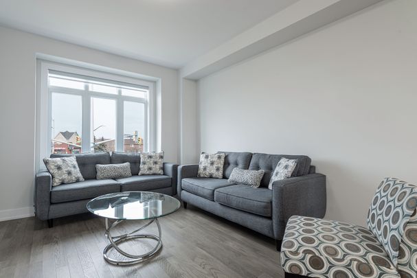 For Lease - 2166 Postmaster Drive, Oakville, Ontario - Photo 1