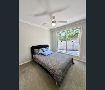 Comfortable and convenient furnished living - Photo 4