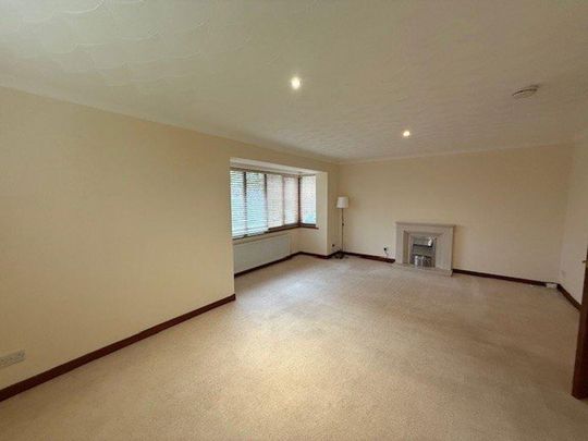 4 bedroom house to rent - Photo 1