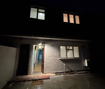 2 bedroom maisonette to rent - Photo 6