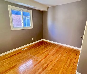 For Lease - 126 Sandown Avenue Unit# (Main), Toronto, Ontario - Photo 3