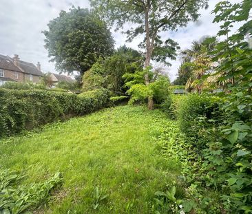 1 Bed Flat, Blenheim Gardens, SM6 - Photo 1
