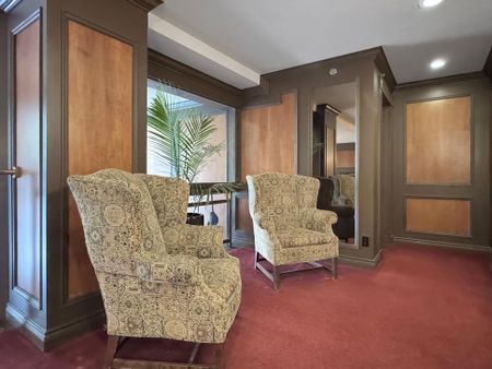 For Lease - 740 Eglinton Avenue Unit# 309, Toronto, Ontario - Photo 4