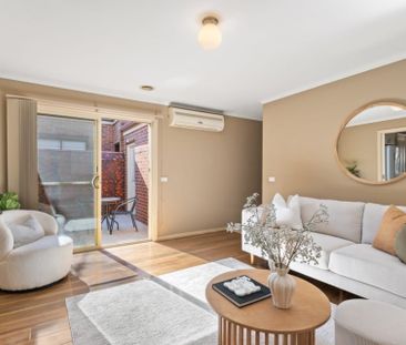 2/20 Jade Way, Hillside VIC 3037 - Apartment For Rent | Domain - Photo 1