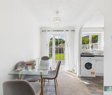 2 bedroom semi-detached house to rent - Photo 3