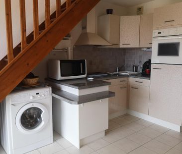CARQUEIRANNE - T2 DUPLEX MEUBLE + TERRASSE VUE MER - Photo 1