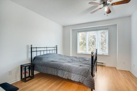 Maison à étages à louer - Deux-Montagnes (Nord) - Photo 2