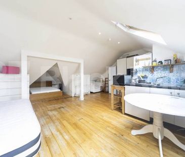 A well-presented studio flat available now on Sellons Avenue in Har... - Photo 1