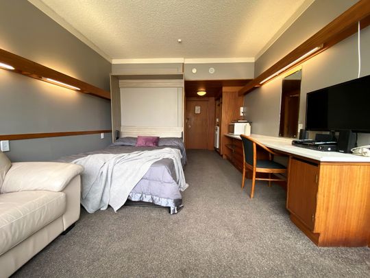 Sharella Living - Photo 1