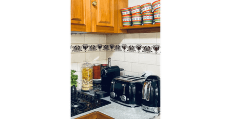 Stylish Fully Furnished Comfortable Home in the Heart of Ballarat Central - Photo 5