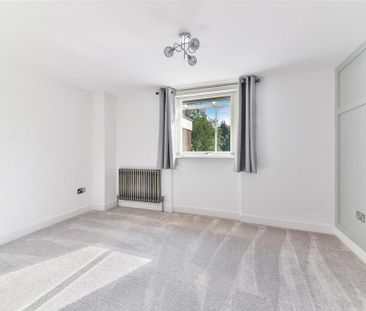 1 bedroom maisonette to rent - Photo 2