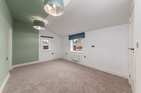 Flat 2 Gold Street, Desborough, NN14 2NQ - Photo 3