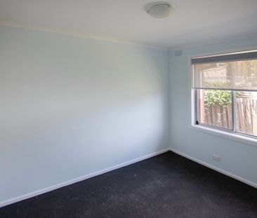 Newly Renovated Villa Unit - Photo 2