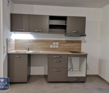 Location Appartement 1 pièce 28m² THONON LES BAINS 74200 - Photo 2