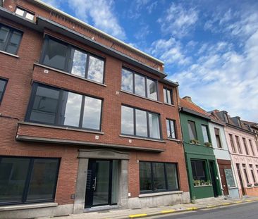 Instapklaar gelijkvloers appartement in het centrum ! - Foto 1