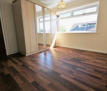 Pendle Close Wigan, Look__Title - Photo 1