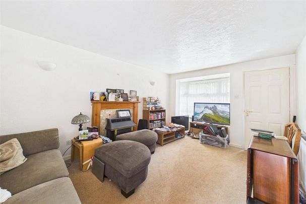 3 bedroom detached house to rent - Photo 1