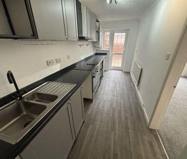 2 bedroom house to rent - Photo 2