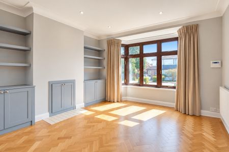 Whitton Close, UB6, Greenford - Photo 2