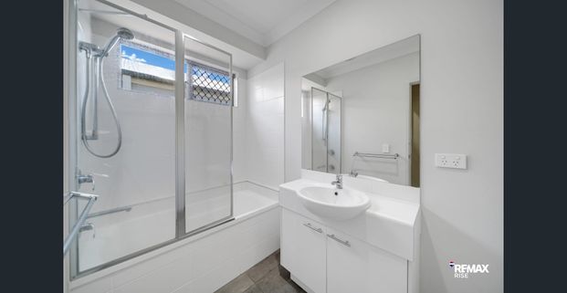 For Rent – 29 Helsinki Street, Spring Mountain, QLD 4300 - Photo 1