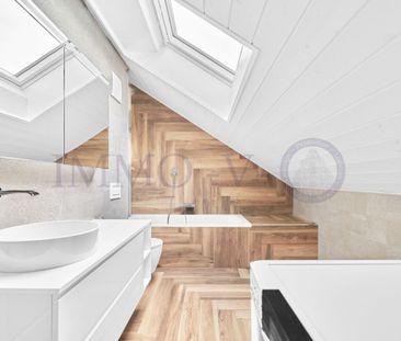 HIGH STANDING DUPLEX WITH BALCONY-TERRACE - Photo 5