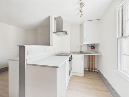 1 bedroom flat to rent - Photo 5