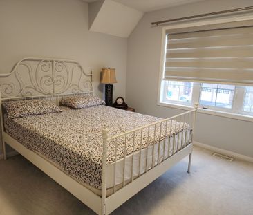 For Lease - 7 Valleywest Road, Brampton, Ontario - Photo 6