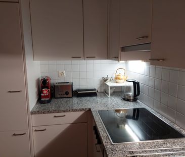 2.5 Zimmer, 90 m², 2. Stock - Photo 2