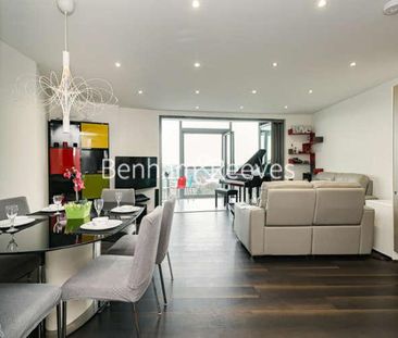 Kew Eye, Brentford, TW8 - Photo 1