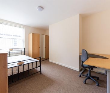4 bed apartment to rent in Fenkle Street, Newcastle Upon Tyne, NE1 - Photo 5