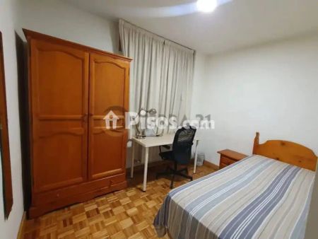 Piso en alquiler en Jaén Capital - Photo 5