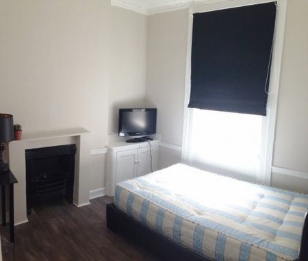 Large Room in Prime Location WC1H 9EW - Photo 4