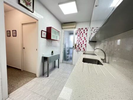 Carrer Ramón Gordillo, Valencia, Valencian Community 46010 - Foto 5