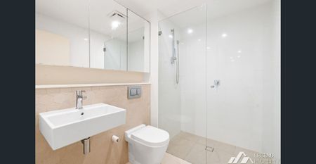 Stylish Apartment with Brand New Timber Flooring & Private Garden Terrace - Photo 3