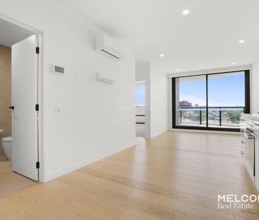 RESORT STYLE LIVING AT IT'S BEST - UNFURNISHED - Photo 3