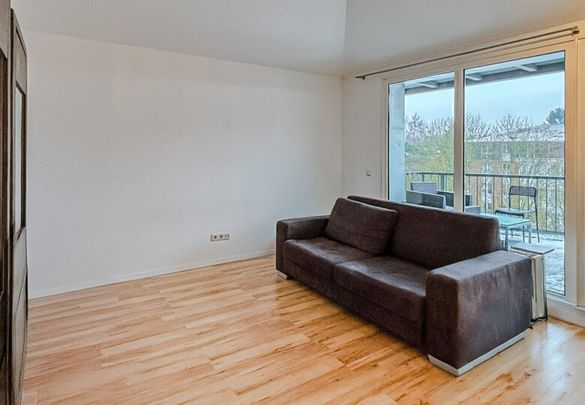 Ruhige 2-Zimmer-Wohnung in Horn mit Dachterrasse und guter Anbindung - Foto 1