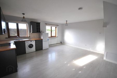 2 Castlehill View, Comber, BT23 5XG - Photo 5