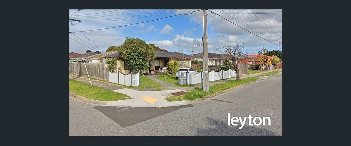 Comfortable Living in a Convenient Location! - Photo 1
