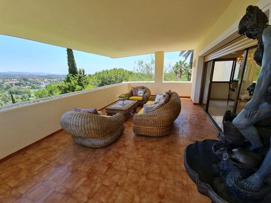 8 bedroom luxury Villa for rent in Marbella, Spain - Photo 1